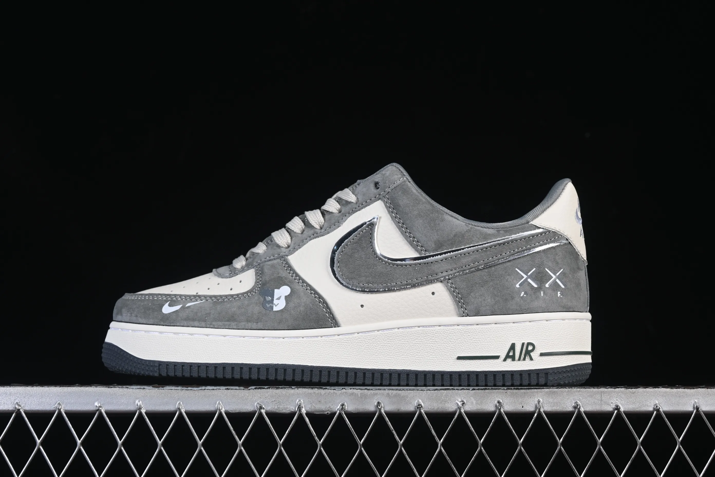 All Categories Nk Air Force 1 Air Force Series Nk Air Force 1 Low Air Force Low Nike Air Force 1'07 Low Violent Bear Joint Gray Pig Eight Air Force One Low Casual Shoes SY1388-004